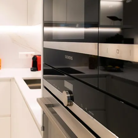 Appartamento Hamilius Center By Rentaroo *