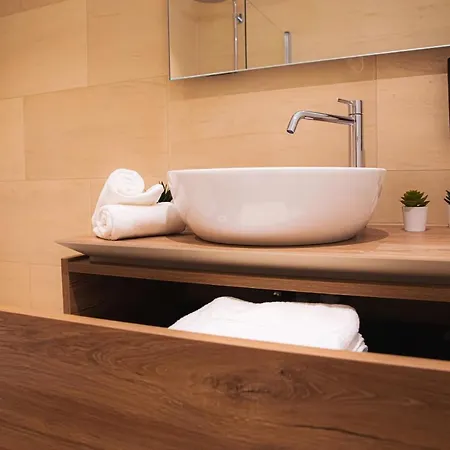 Hamilius Center By Rentaroo Appartement Luxemburg
