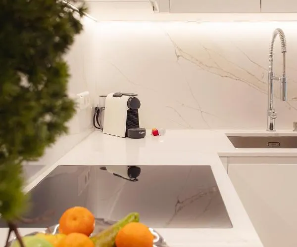 Hamilius Center By Rentaroo Люксембург